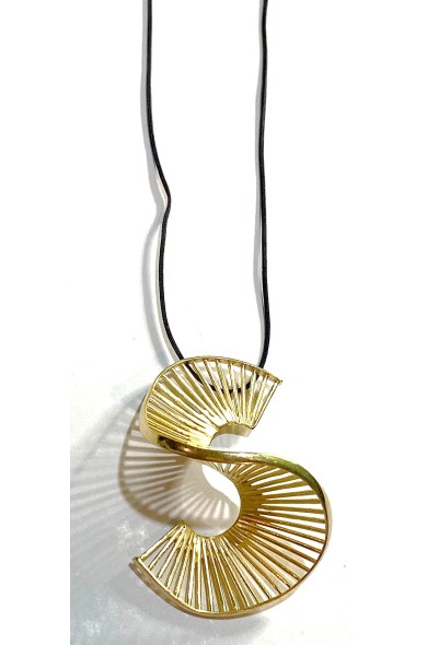 GC MATRIX 3040 pendant GOLD