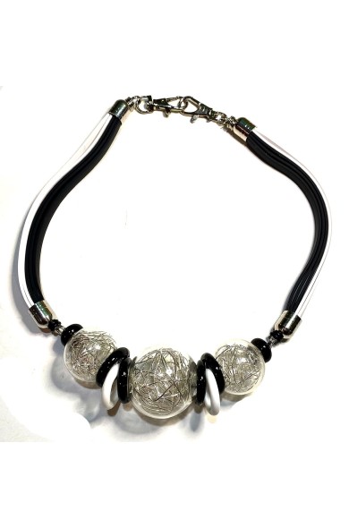 KLA-NC19 black&white