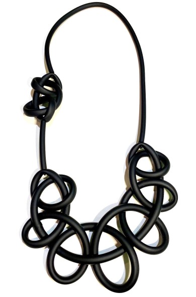 SC OSE (DARE) - necklace