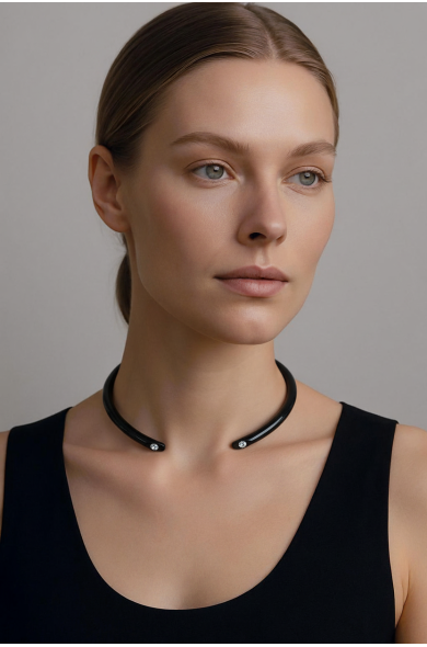 PN - black Signature necklace