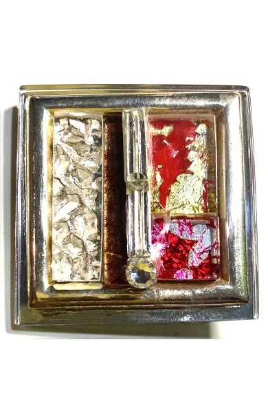 LG - COCR4 brooch