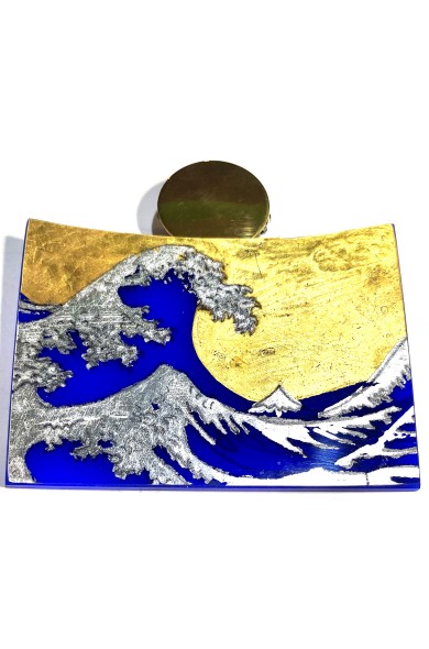 LG - KATSUSHIKA brooch