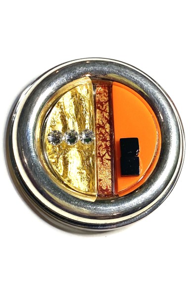 LG - COCR5 brooch